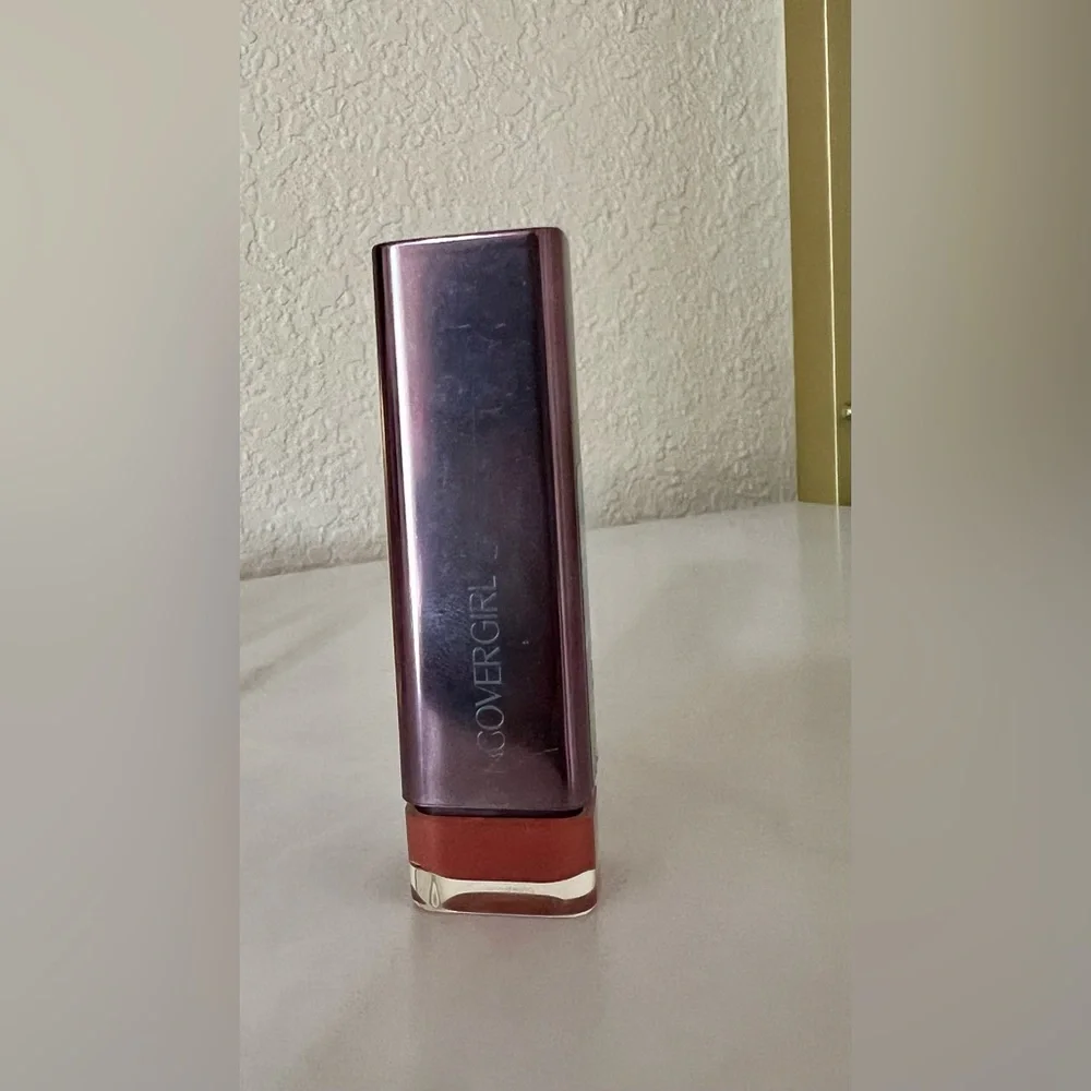 5PC Beauty Bundle Lips and Eyes- Jason Wu, Victoria’s Secret, Joah, Revlon, CG